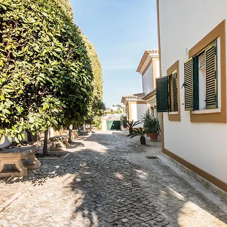 Cypress Daire Albufeira